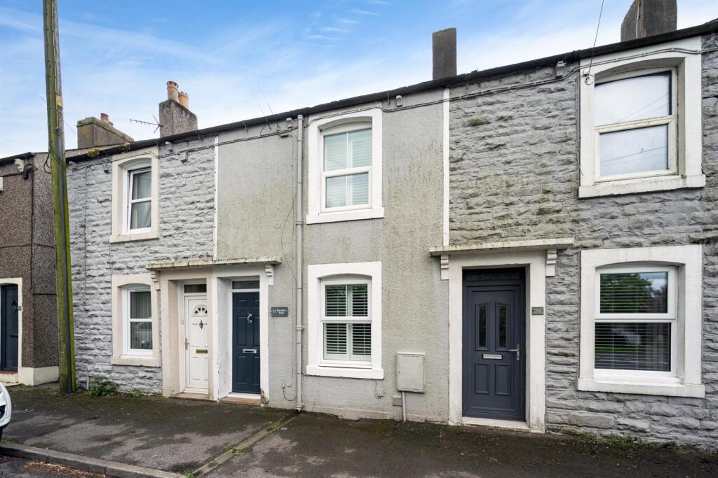 4 bed Mid Terraced House for rent in Maryport. From Grisdales Estate Agents - Cockermouth