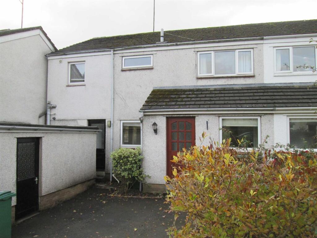 4 bed Semi Detached for rent in Cockermouth. From Grisdales Estate Agents - Cockermouth 4 bed Semi Detached for rent in Cockermouth. From Grisdales Estate Agents - Cockermouth