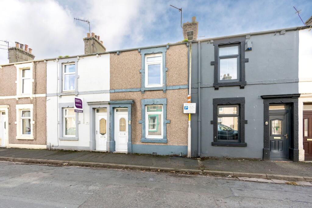 2 bed Mid Terraced House for rent in Workington. From Grisdales Estate Agents - Cockermouth