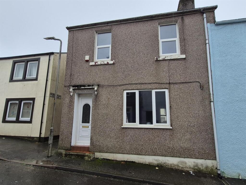3 bed Mid Terraced House for rent in Frizington. From Grisdales Estate Agents - Whitehaven