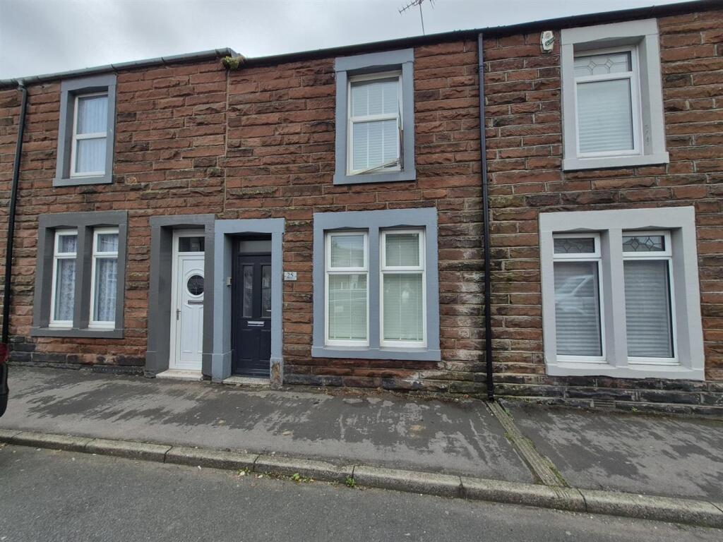 2 bed Mid Terraced House for rent in Workington. From Grisdales Estate Agents - Whitehaven 2 bed Mid Terraced House for rent in Workington. From Grisdales Estate Agents - Whitehaven