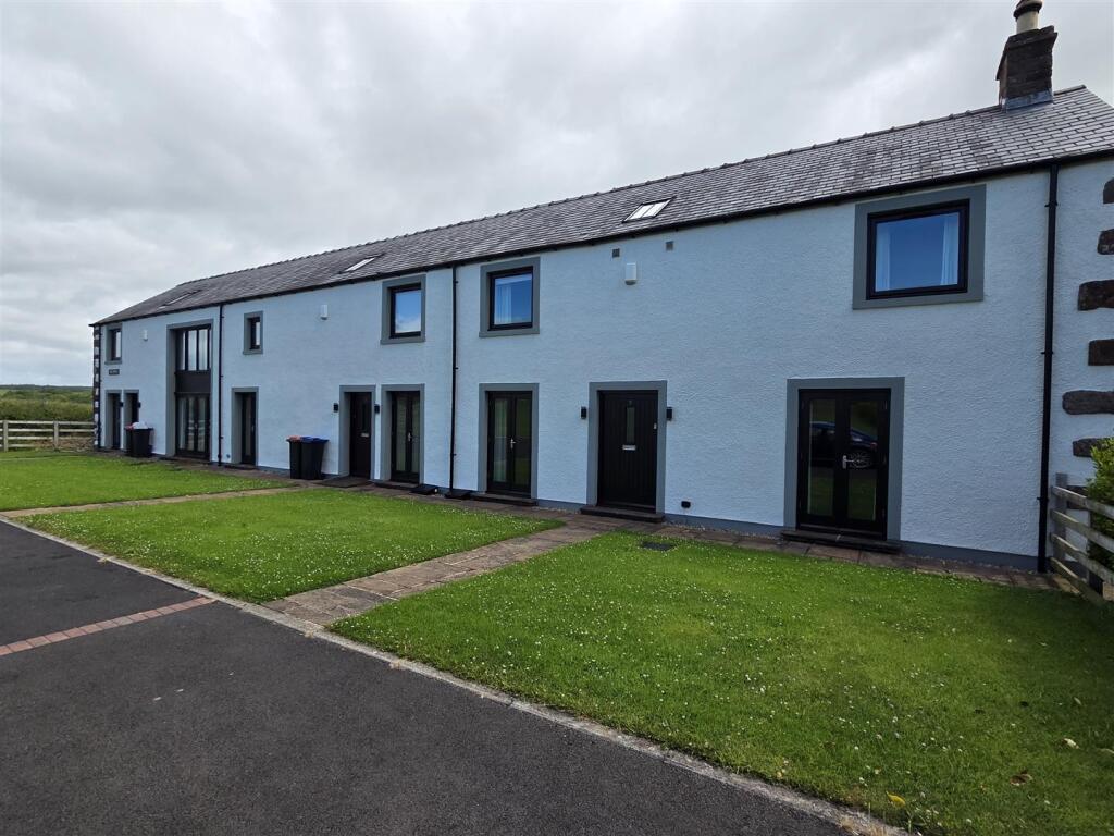 2 bed Barn Conversion for rent in Cleator Moor. From Grisdales Estate Agents - Whitehaven