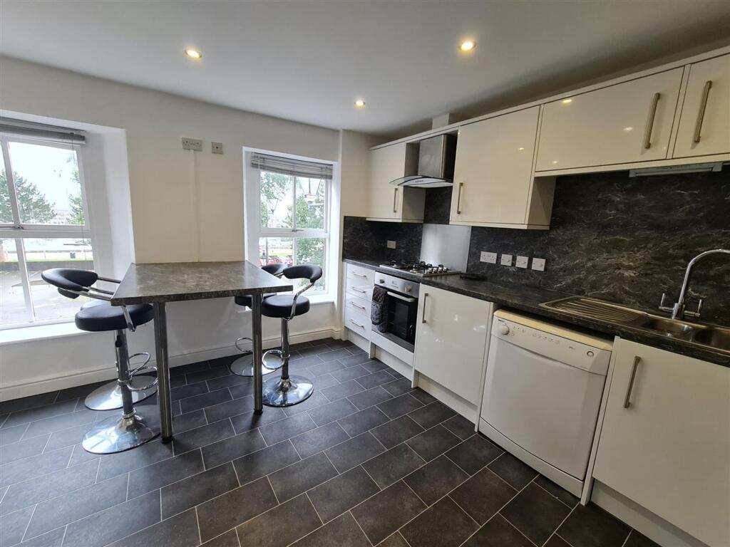 2 bed 1st Floor Flat for rent in Whitehaven. From Grisdales Estate Agents - Whitehaven