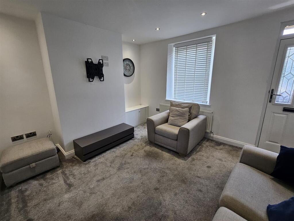 2 bed Mid Terraced House for rent in Cleator Moor. From Grisdales Estate Agents - Whitehaven 2 bed Mid Terraced House for rent in Cleator Moor. From Grisdales Estate Agents - Whitehaven