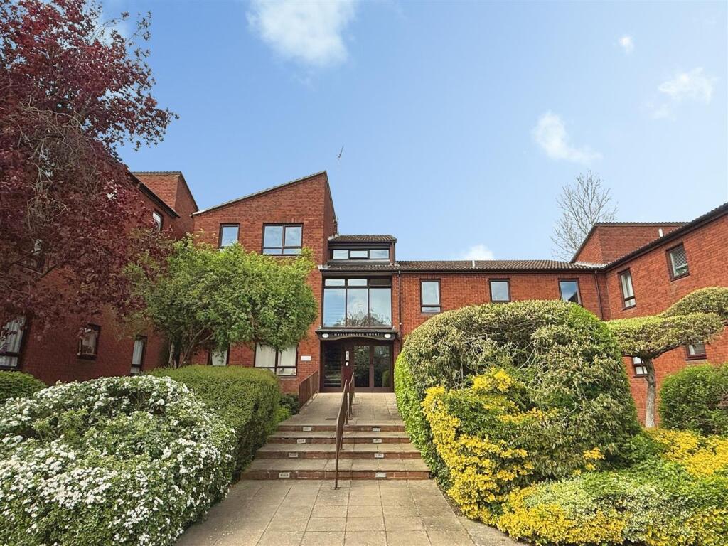 1 bed Apartment for rent in Wimborne Minster. From Harker & Bullman - Wimborne