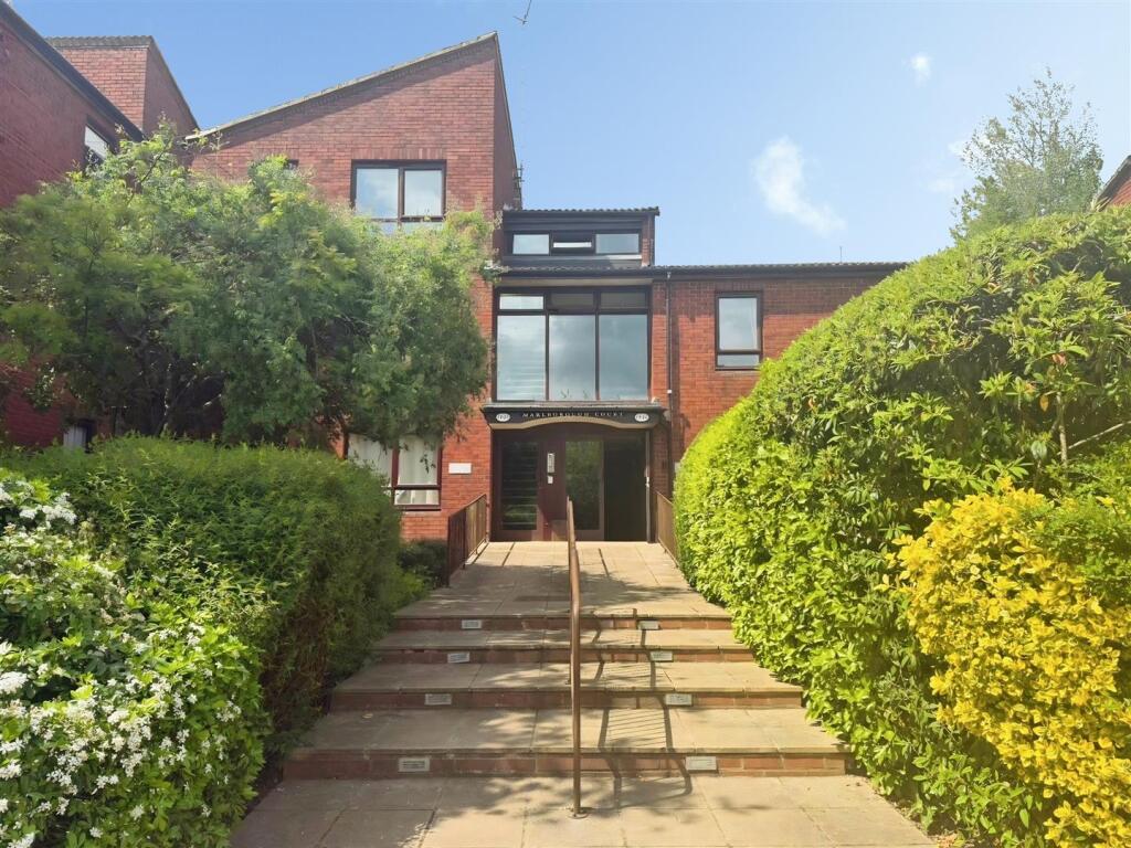 1 bed Apartment for rent in Wimborne Minster. From Harker & Bullman - Wimborne 1 bed Apartment for rent in Wimborne Minster. From Harker & Bullman - Wimborne