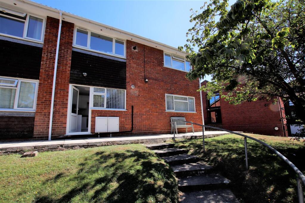 2 bed House Share for rent in Wimborne Minster. From Harker & Bullman - Wimborne 2 bed House Share for rent in Wimborne Minster. From Harker & Bullman - Wimborne