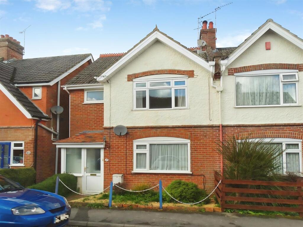 1 bed Apartment for rent in Wimborne Minster. From Harker & Bullman - Wimborne