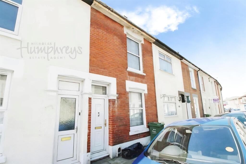 3 bed Mid Terraced House for rent in Portsmouth. From Harker & Bullman - Wimborne