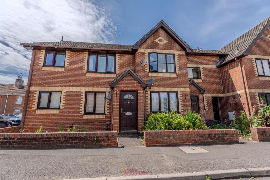 2 bed Apartment for rent in Wimborne Minster. From Harker & Bullman - Wimborne