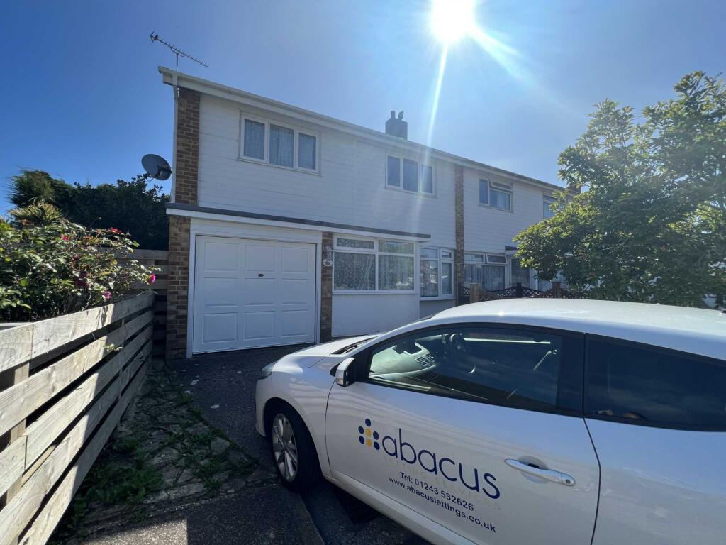 4 bed Detached for rent in Selsey. From Abacus Letting Services - Felpham