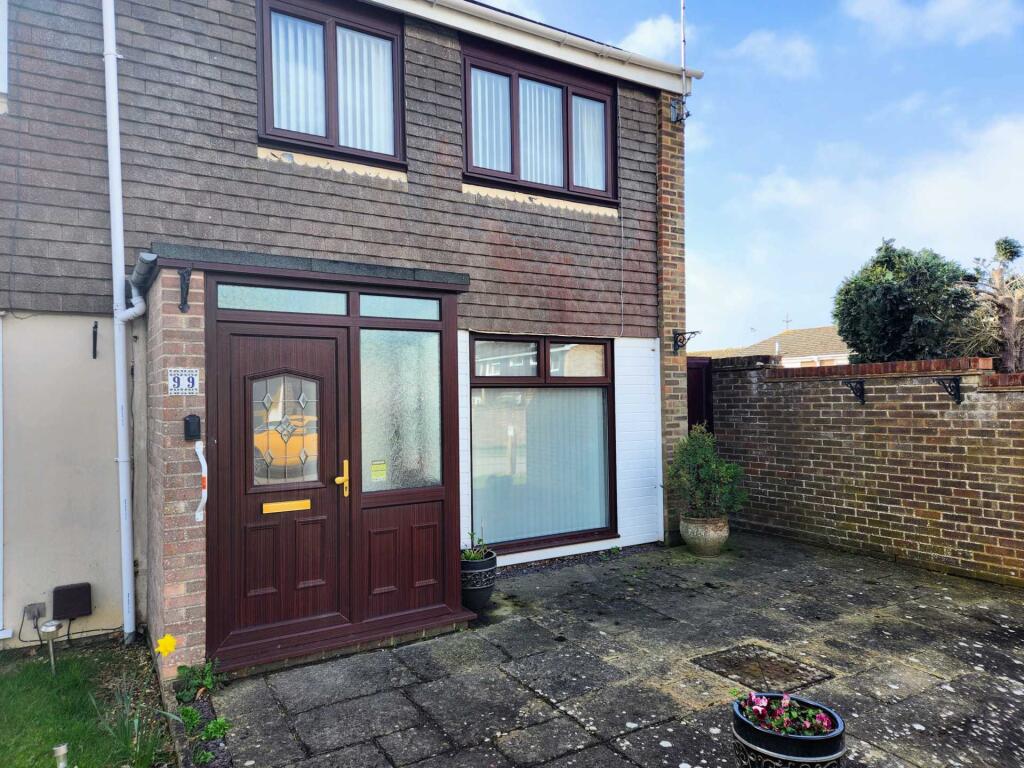 3 bed Semi Detached for rent in Chichester. From Abacus Letting Services - Felpham