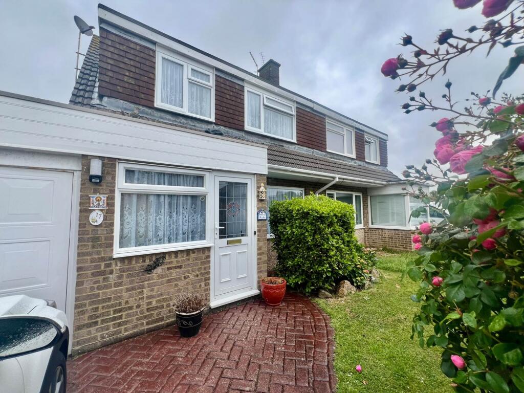 3 bed Semi Detached for rent in Flansham. From Abacus Letting Services - Felpham