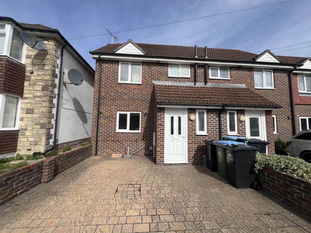 3 bed End of Terrace for rent in Bognor Regis. From Abacus Letting Services - Felpham 3 bed End of Terrace for rent in Bognor Regis. From Abacus Letting Services - Felpham