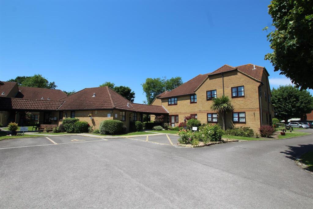2 bed House (unspecified) for rent in Hedge End. From David Evans Estate Agents - Eastleigh