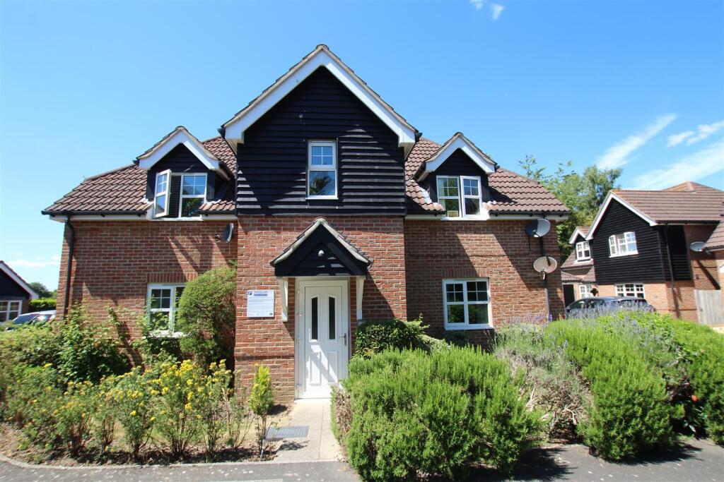1 bed 1st Floor Flat for rent in Eastleigh. From David Evans Estate Agents - Eastleigh 1 bed 1st Floor Flat for rent in Eastleigh. From David Evans Estate Agents - Eastleigh