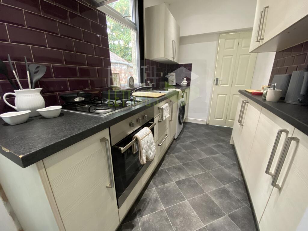 3 bed Mid Terraced House for rent in Stoughton. From First 4 Lettings - Leicester