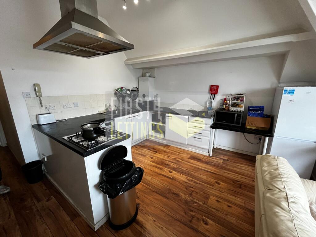 2 bed Apartment for rent in Stoughton. From First 4 Lettings - Leicester