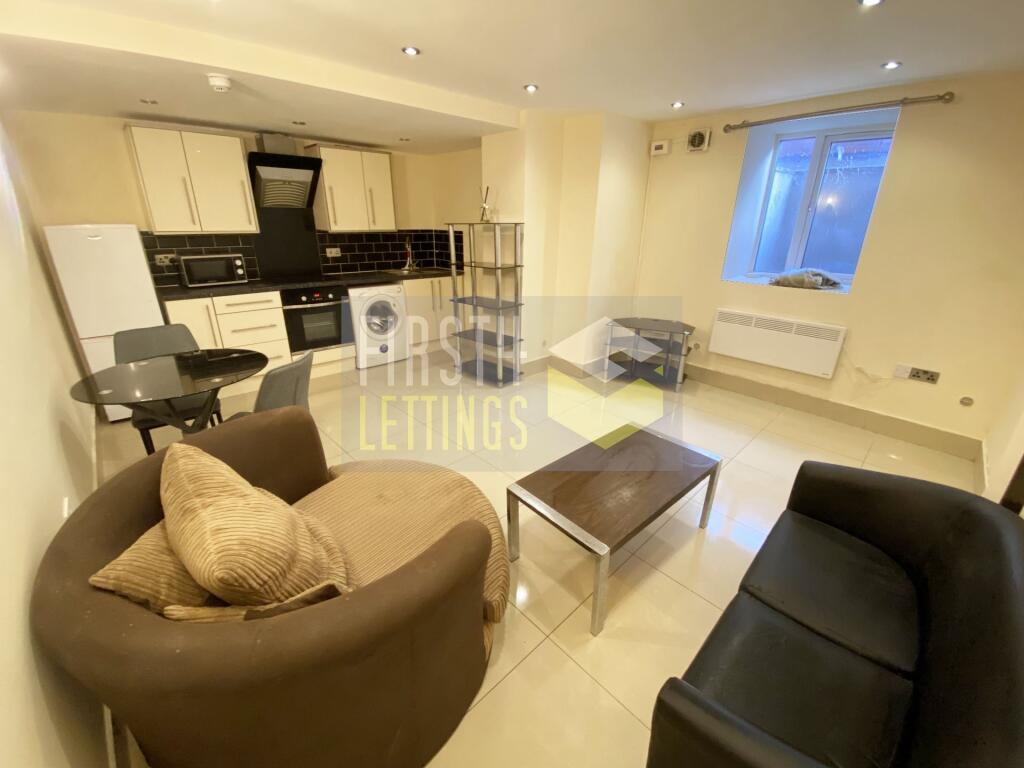 1 bed 1st Floor Flat for rent in Stoughton. From First 4 Lettings - Leicester
