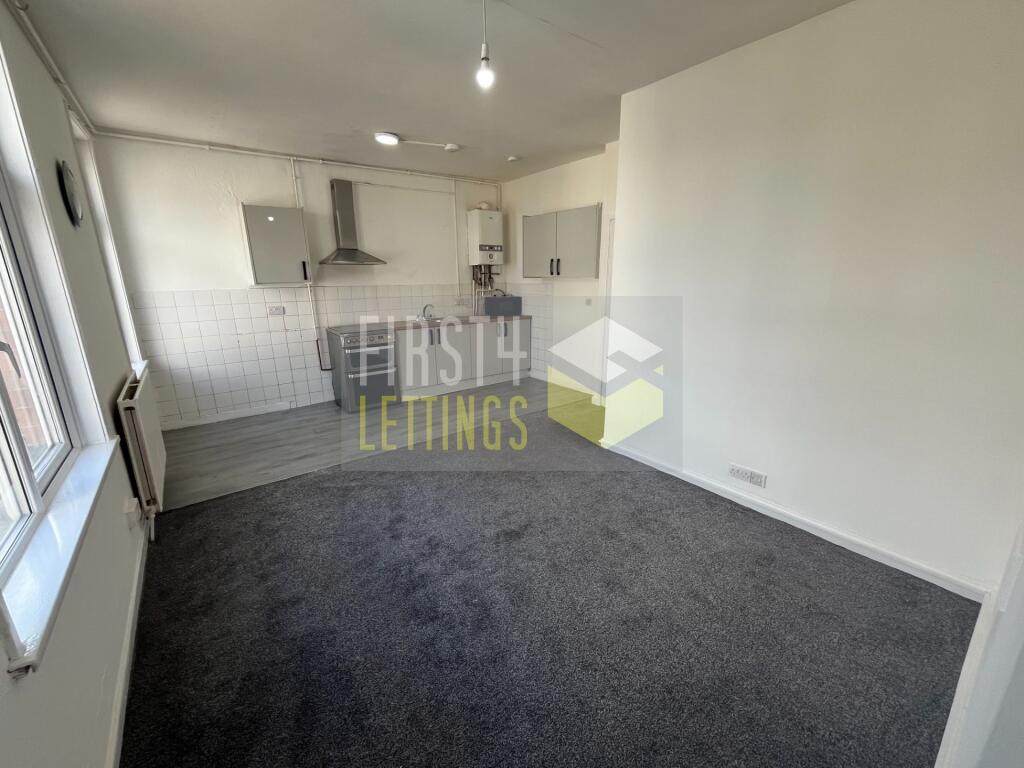 1 bed 1st Floor Flat for rent in Stoughton. From First 4 Lettings - Leicester