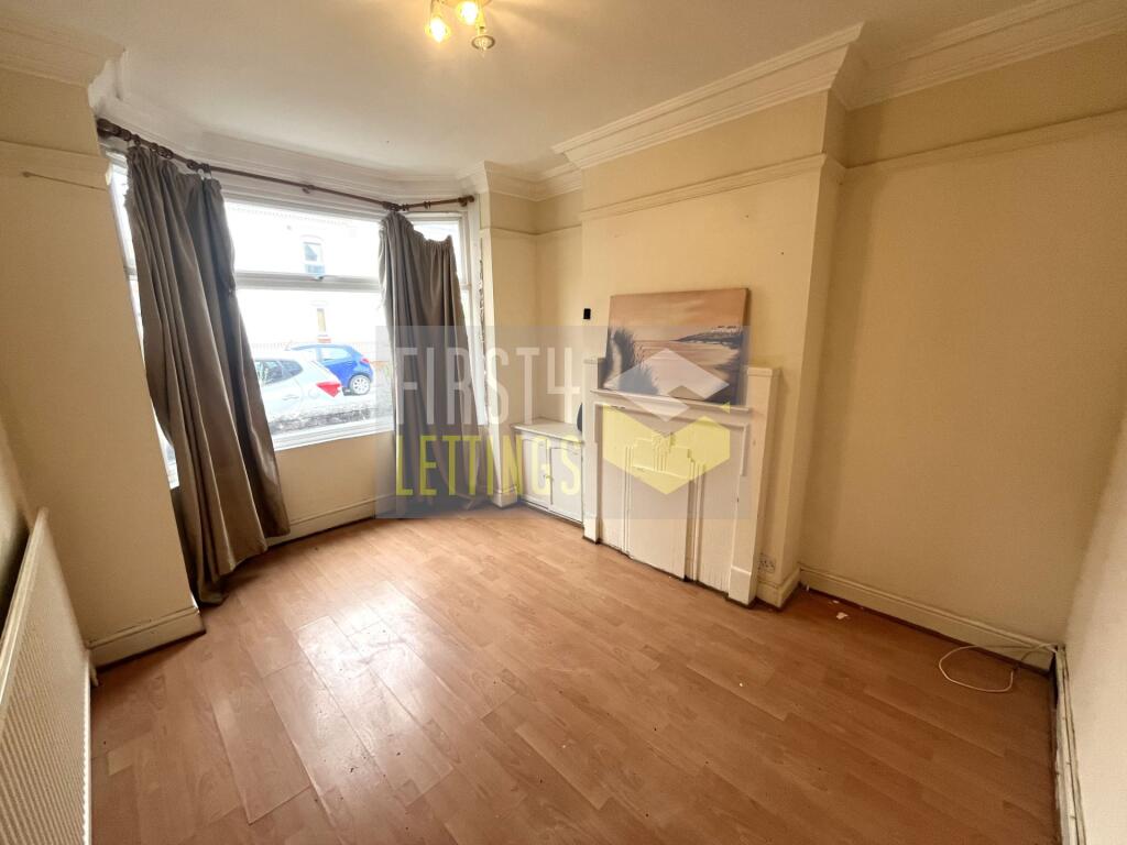 2 bed Mid Terraced House for rent in Leicester Forest East. From First 4 Lettings - Leicester
