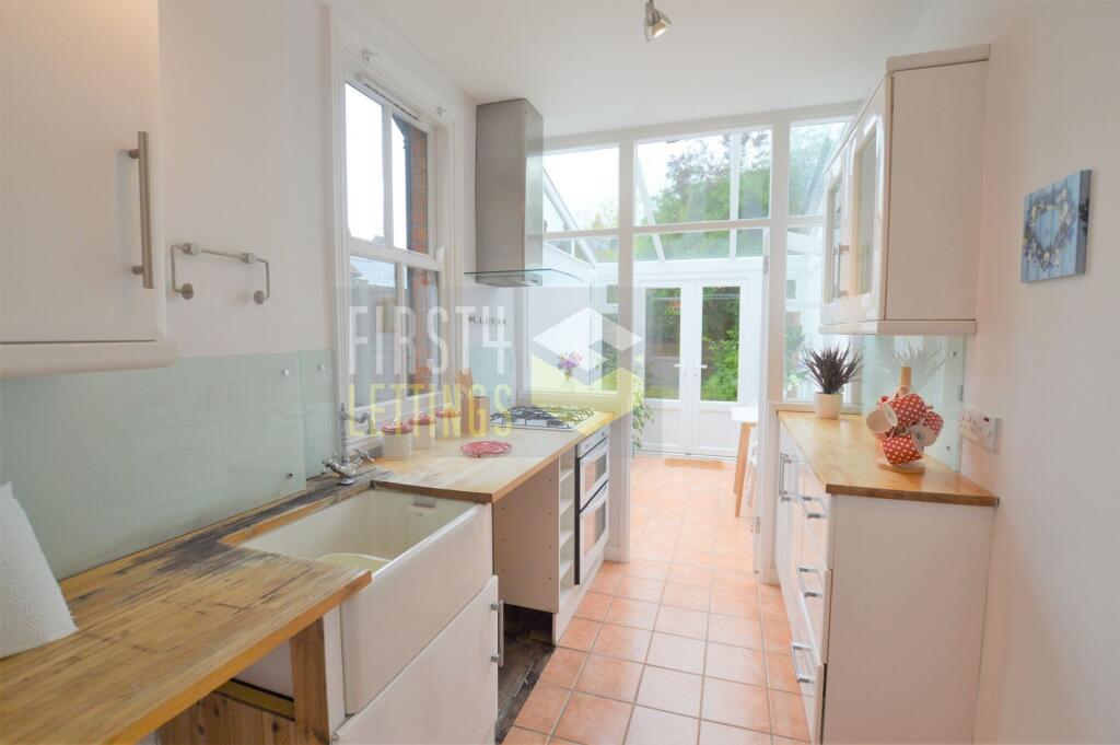 2 bed Mid Terraced House for rent in Leicester. From First 4 Lettings - Leicester