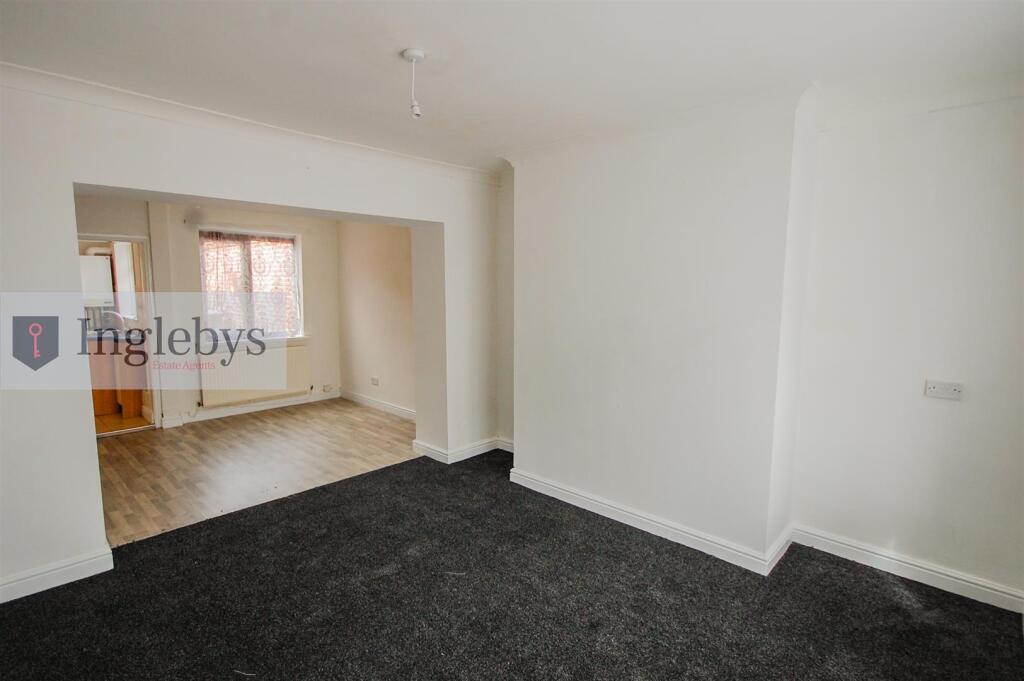 3 bed Mid Terraced House for rent in Skelton. From Inglebys Estate Agents - Saltburn-By-The-Sea