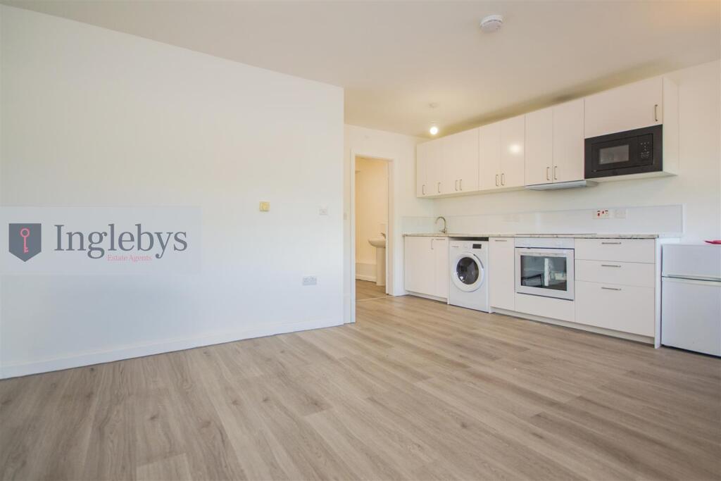 1 bed Apartment for rent in Carlin How. From Inglebys Estate Agents - Saltburn-By-The-Sea