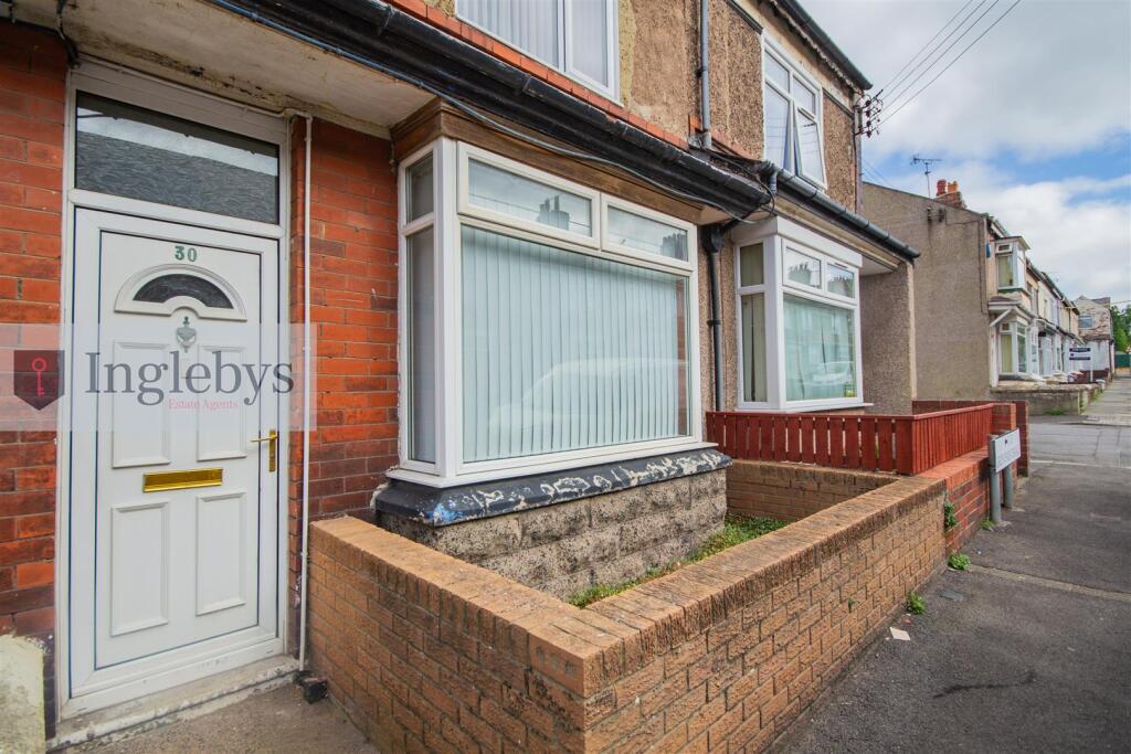 3 bed Mid Terraced House for rent in Carlin How. From Inglebys Estate Agents - Saltburn-By-The-Sea