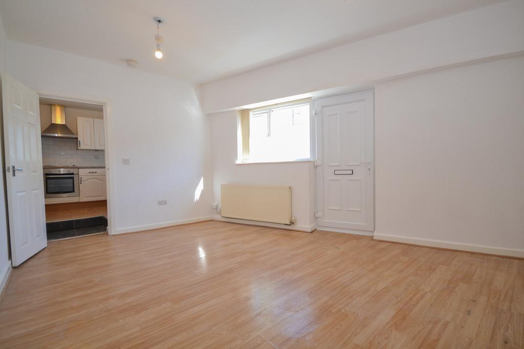 3 bed Apartment for rent in Carlin How. From Inglebys Estate Agents - Saltburn-By-The-Sea 3 bed Apartment for rent in Carlin How. From Inglebys Estate Agents - Saltburn-By-The-Sea