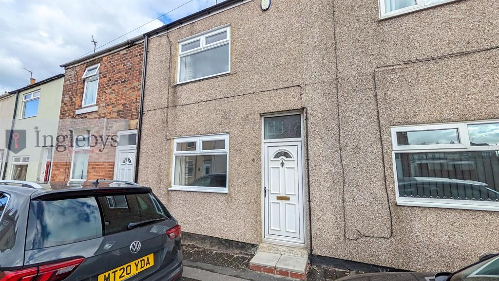 3 bed Mid Terraced House for rent in Saltburn-by-the-Sea. From Inglebys Estate Agents - Saltburn-By-The-Sea