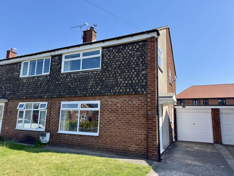 3 bed Detached for rent in Holmes Chapel. From Latham Estates Ltd - Holmes Chapel 3 bed Detached for rent in Holmes Chapel. From Latham Estates Ltd - Holmes Chapel