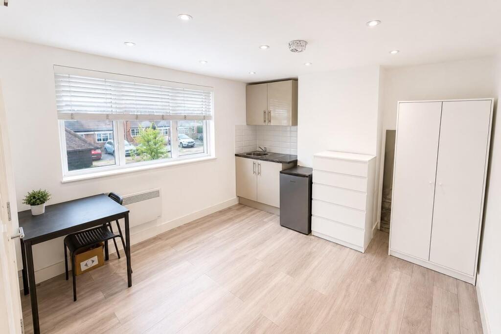 1 bed House Share for rent in High Garrett. From Michaels Property Consultants Ltd - Braintree
