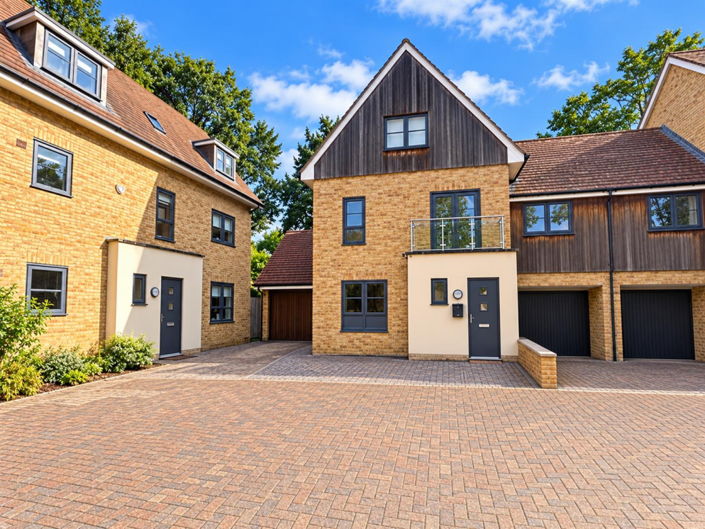 5 bed Detached for rent in Braintree. From Michaels Property Consultants Ltd - Braintree 5 bed Detached for rent in Braintree. From Michaels Property Consultants Ltd - Braintree