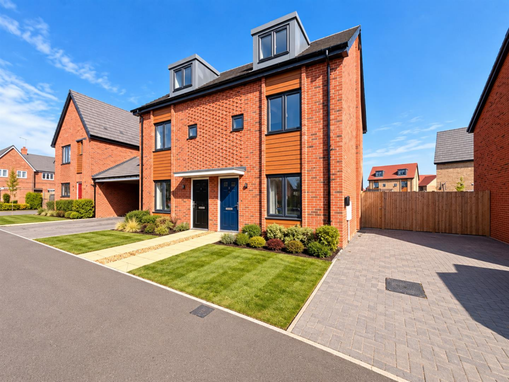 3 bed Semi Detached for rent in Braintree. From Michaels Property Consultants Ltd - Braintree