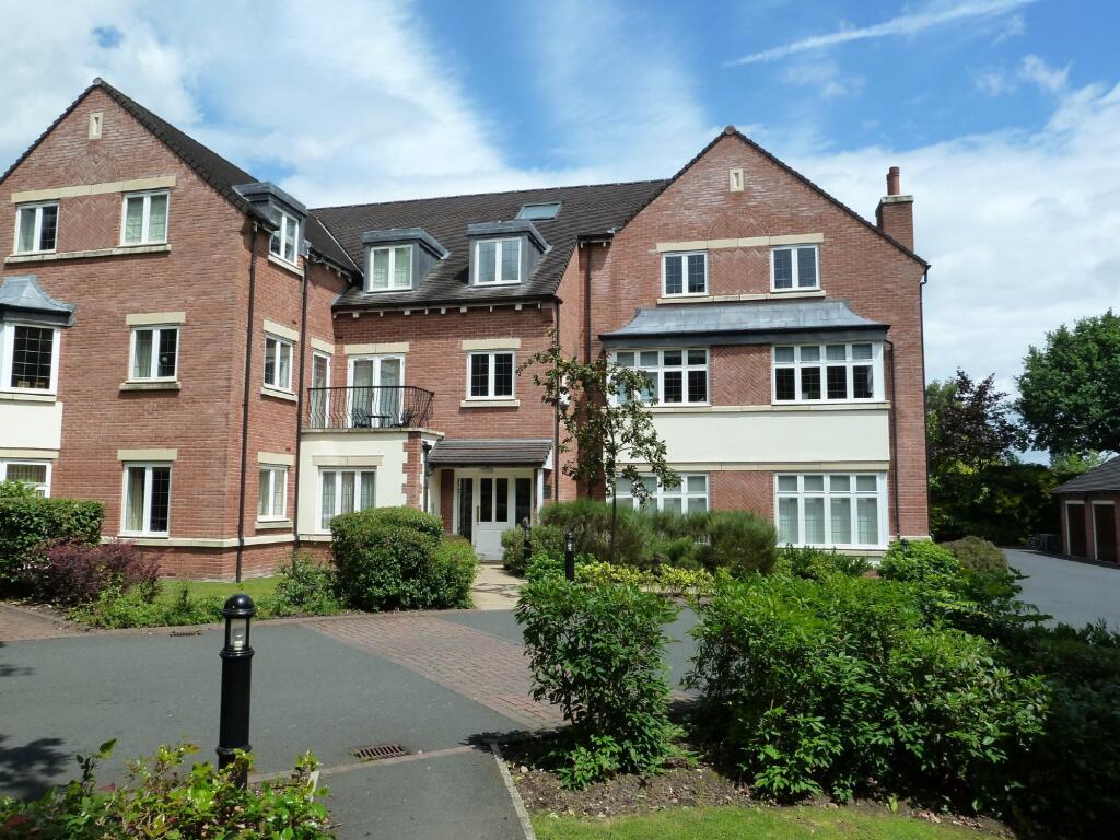 3 bed 1st Floor Flat for rent in Little Aston. From Preferential Properties Ltd - Sutton Coldfield 3 bed 1st Floor Flat for rent in Little Aston. From Preferential Properties Ltd - Sutton Coldfield