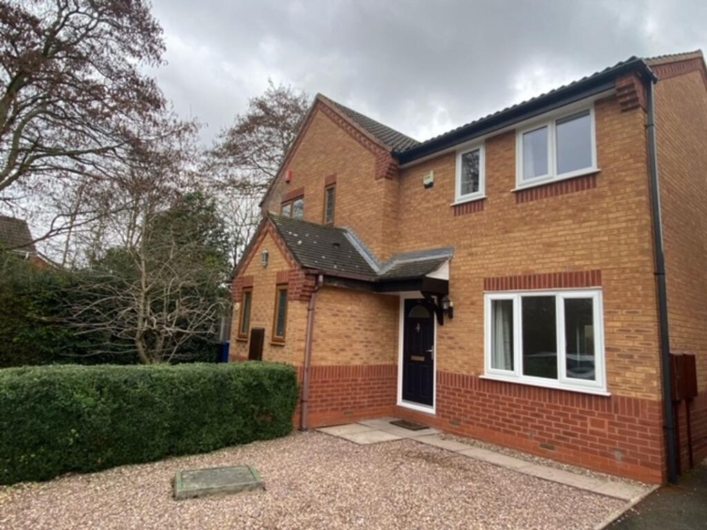 2 bed Semi Detached for rent in Bitterscote. From Preferential Properties Ltd - Sutton Coldfield
