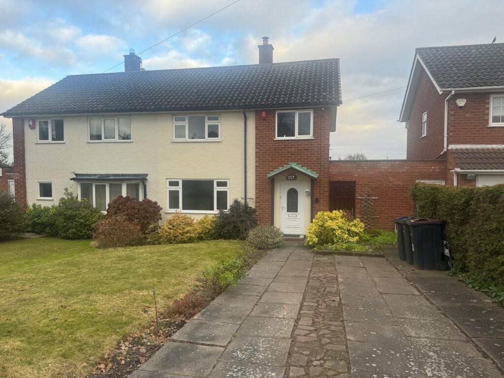 3 bed Detached for rent in Little Aston. From Preferential Properties Ltd - Sutton Coldfield