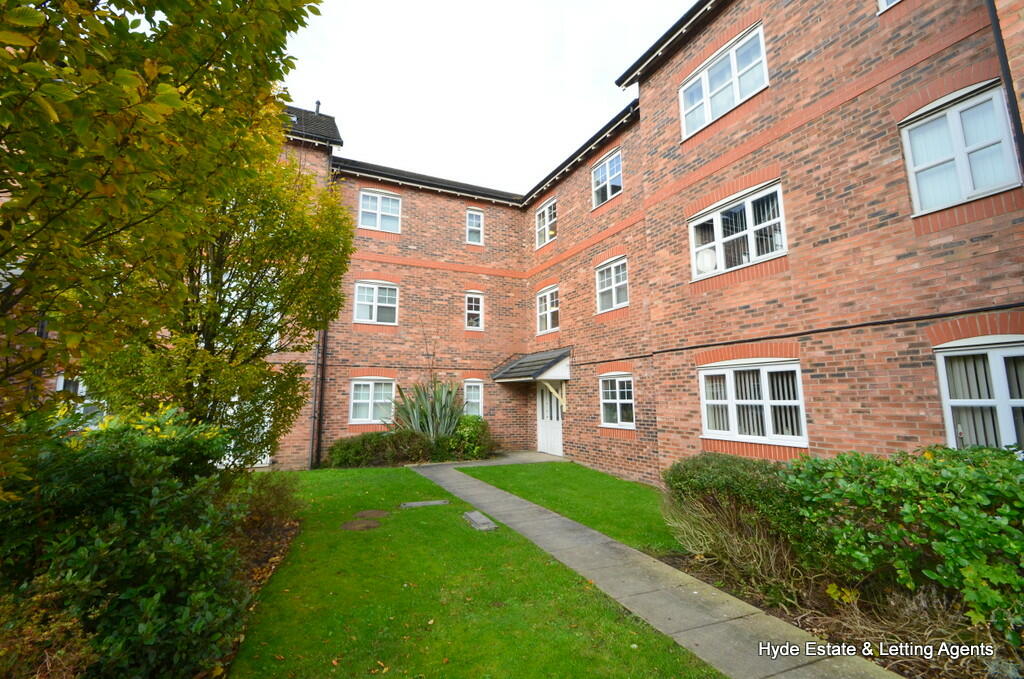 2 bed Apartment for rent in Farnworth. From Hyde Estate and Letting Agents