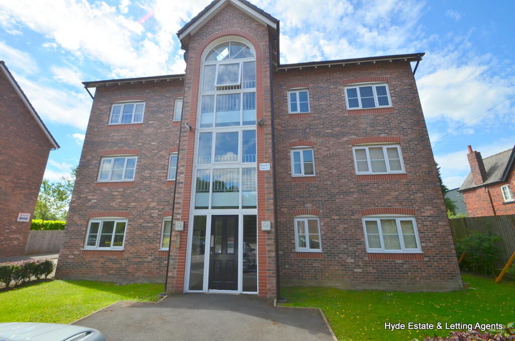 2 bed Apartment for rent in Bolton. From Hyde Estate and Letting Agents