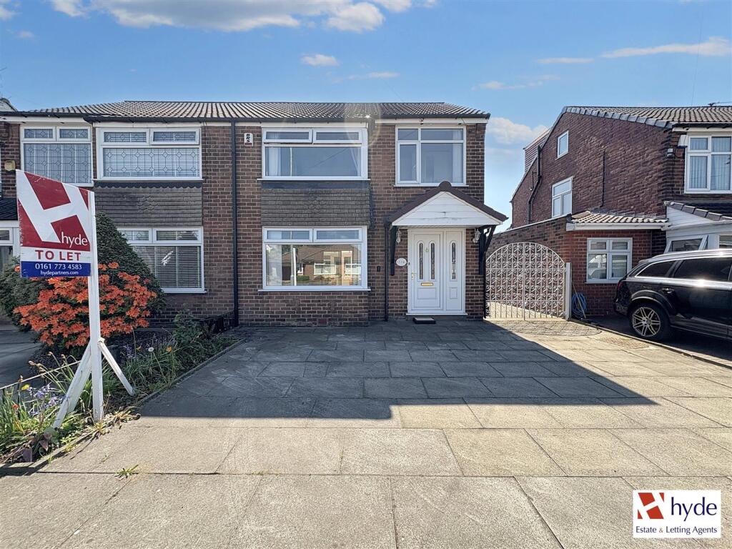 3 bed Semi Detached for rent in Bury. From Hyde Estate & Lettings Agents - Manchester 3 bed Semi Detached for rent in Bury. From Hyde Estate & Lettings Agents - Manchester