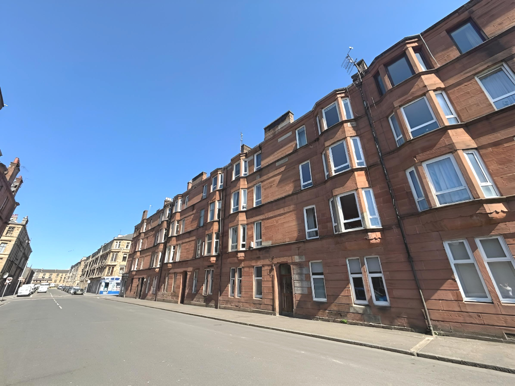 1 bed 1st Floor Flat for rent in Rutherglen. From Property Bureau - Bearsden 1 bed 1st Floor Flat for rent in Rutherglen. From Property Bureau - Bearsden