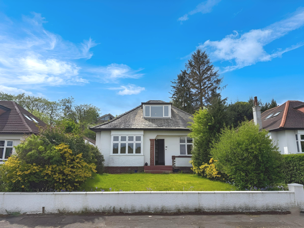 4 bed Detached bungalow for rent in Bearsden. From Property Bureau - Bearsden 4 bed Detached bungalow for rent in Bearsden. From Property Bureau - Bearsden