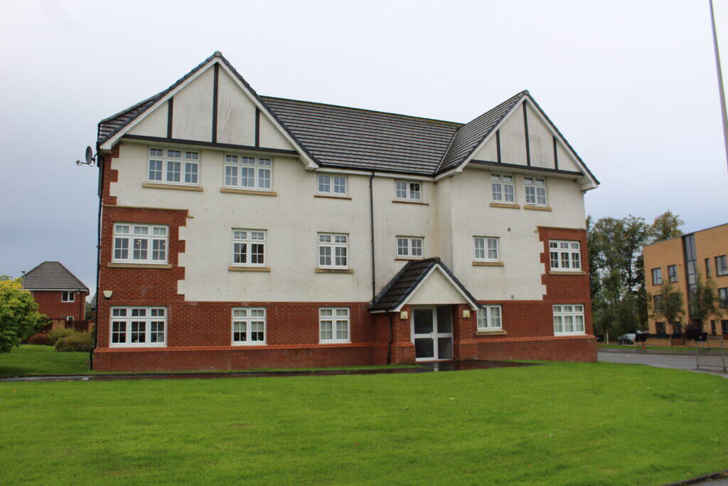 2 bed Apartment for rent in Kirkintilloch. From Property Bureau - Bearsden 2 bed Apartment for rent in Kirkintilloch. From Property Bureau - Bearsden