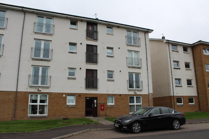 2 bed 1st Floor Flat for rent in Whitlawburn. From Property Bureau - Bearsden 2 bed 1st Floor Flat for rent in Whitlawburn. From Property Bureau - Bearsden
