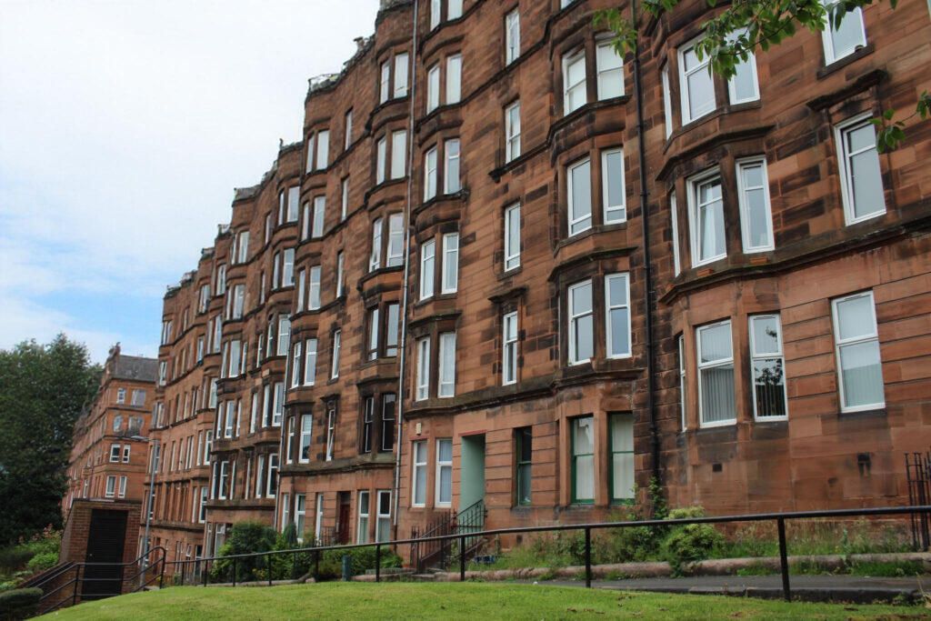 1 bed 1st Floor Flat for rent in Renfrew. From Property Bureau - Bearsden