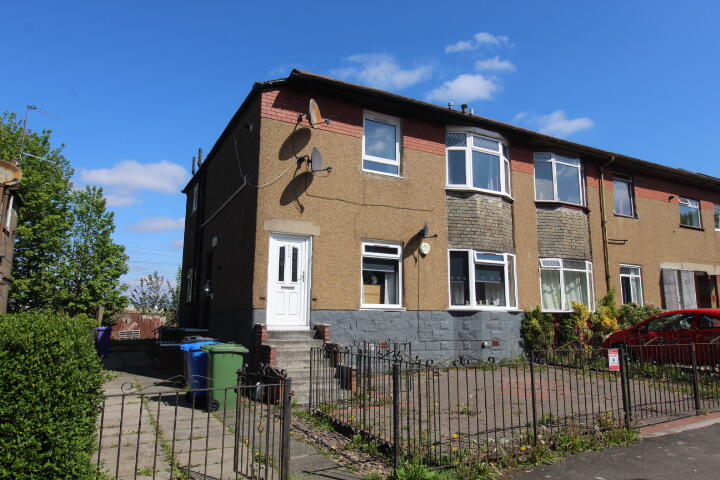 3 bed 1st Floor Flat for rent in Renfrew. From Property Bureau - Bearsden
