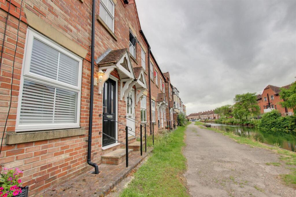 2 bed Detached for rent in Beverley. From Quick & Clarke - Beverley