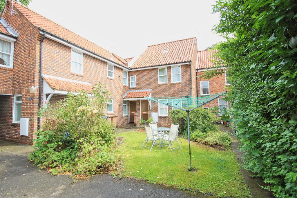 1 bed 1st Floor Flat for rent in Cottingham. From Quick & Clarke - Beverley