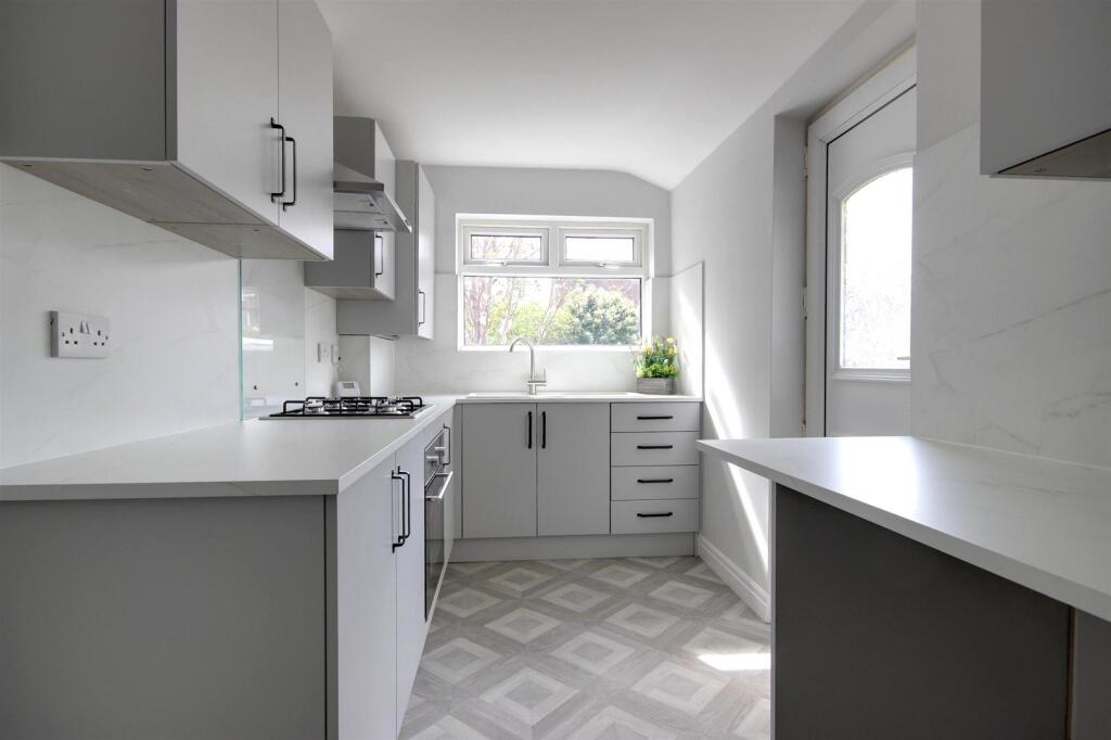 3 bed Detached for rent in Hull. From Quick & Clarke - Beverley 3 bed Detached for rent in Hull. From Quick & Clarke - Beverley